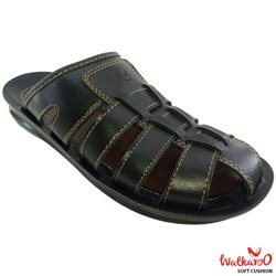 WALKAROO Men SOFT CUSHION Stylish Sandals(Art No : WG5306-BLACK)