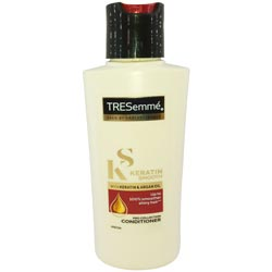 TRESemme Keratin Smooth Pro Collection Shiny Hair Conditioner