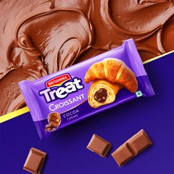 Britannia Treat Cocoa Creme Croissant Soft Snacks-45gm Pouch