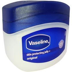 Vaselne Skin Protecting Jelly Plus Original with Multivitamins-85gm