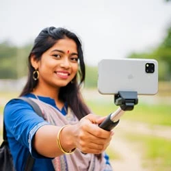 Selfie Stick with Extended Length upto 28.5 inches-model may slightly vary