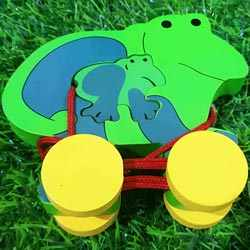 Wooden Pull Along Frog with Baby